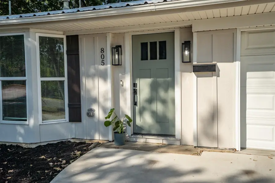 805 NW 14th Street, Grand Prairie, TX 75050 - #3