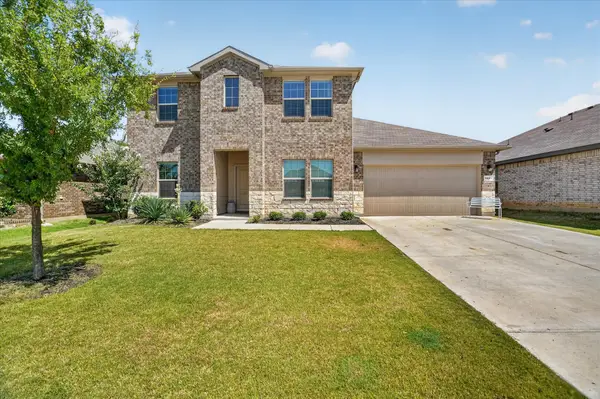 1425 Bennett Drive, Burleson, TX 76028