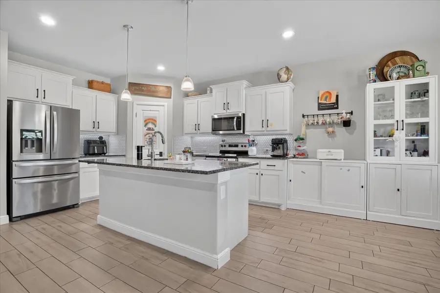 1425 Bennett Drive, Burleson, TX 76028 - #3