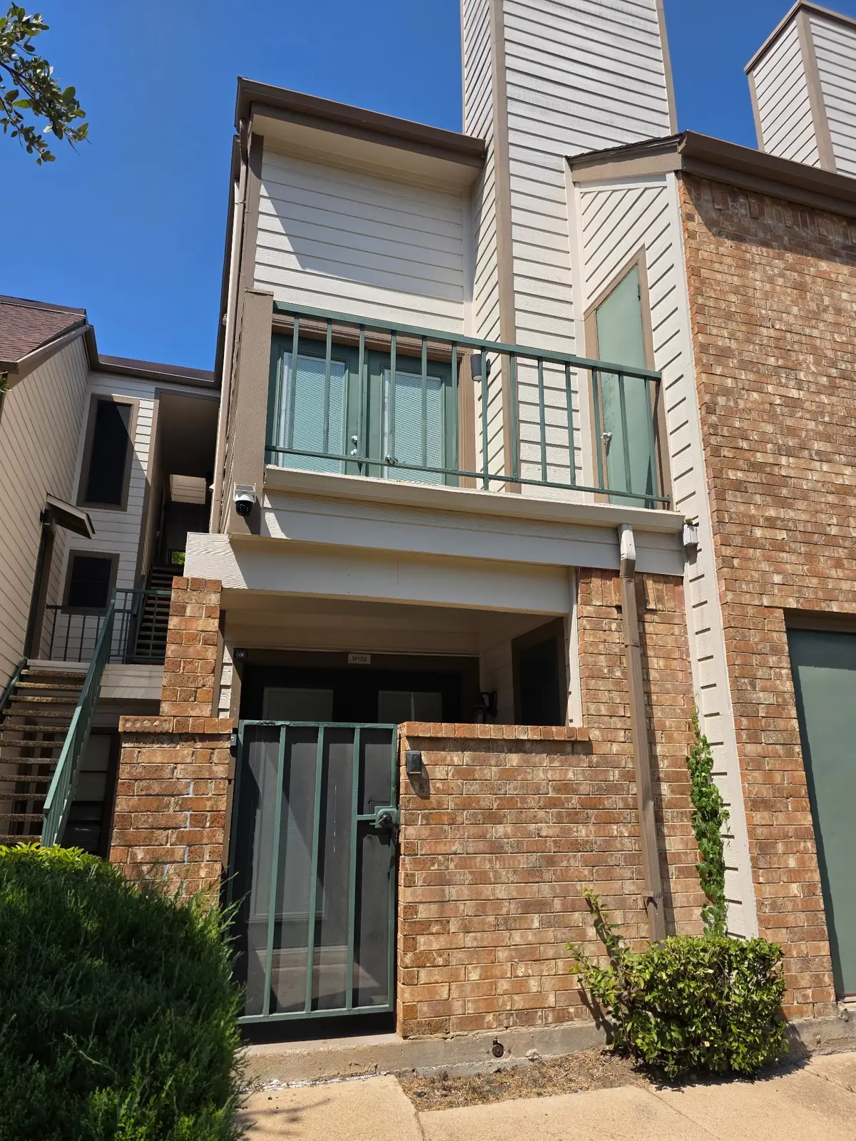 2301 Balsam Drive #M202, Arlington, TX 76006 - #1