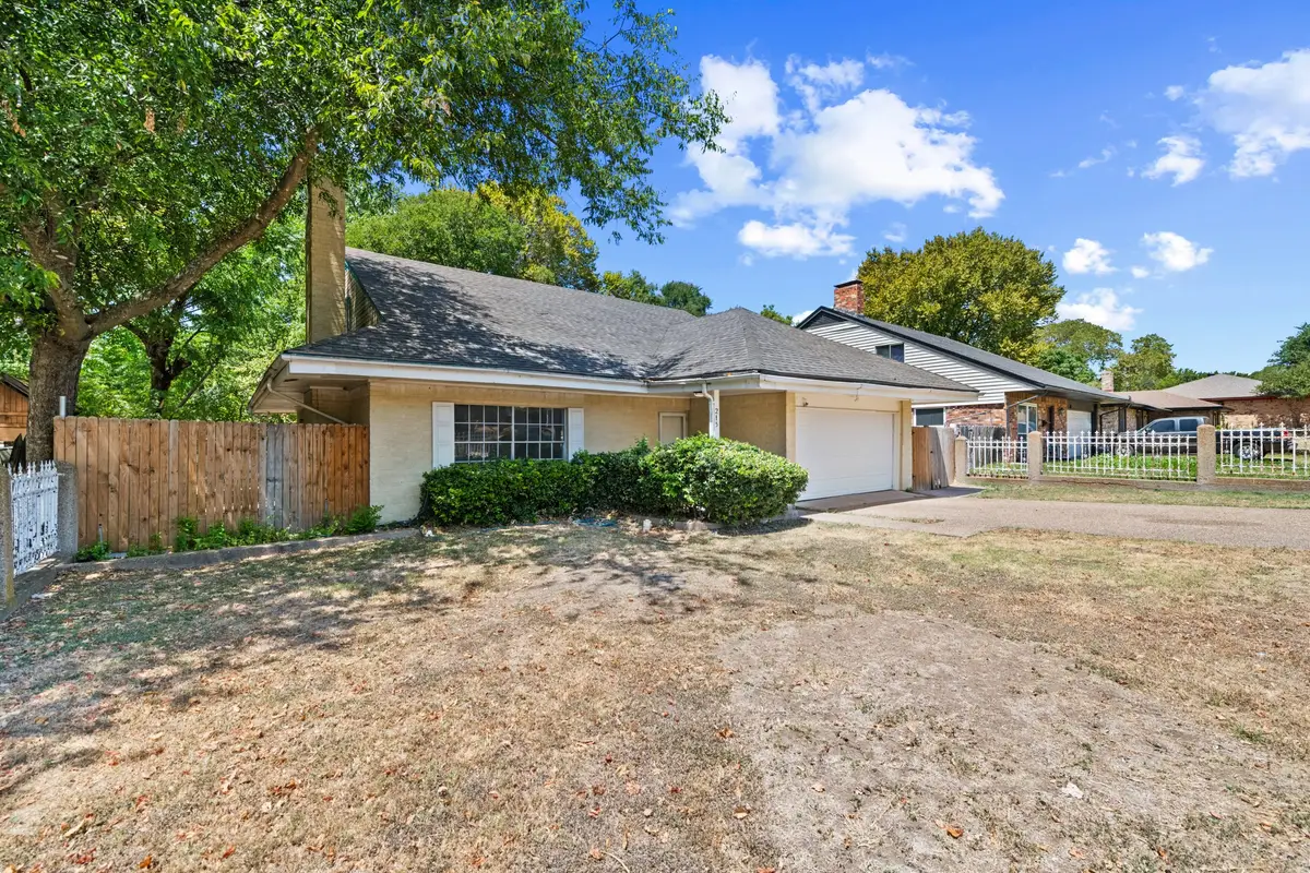 215 Johnson Drive, Duncanville, TX 75116 - #1