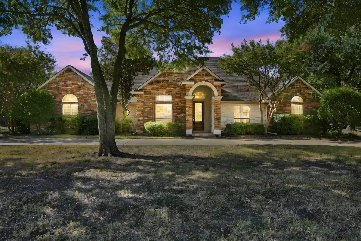 1212 N Creek Circle, Waxahachie, TX 75165 - #1