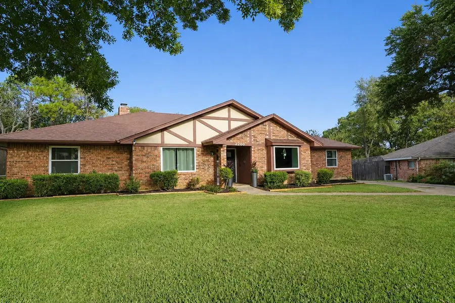 2200 Midhurst Drive, Arlington, TX 76013 - #2