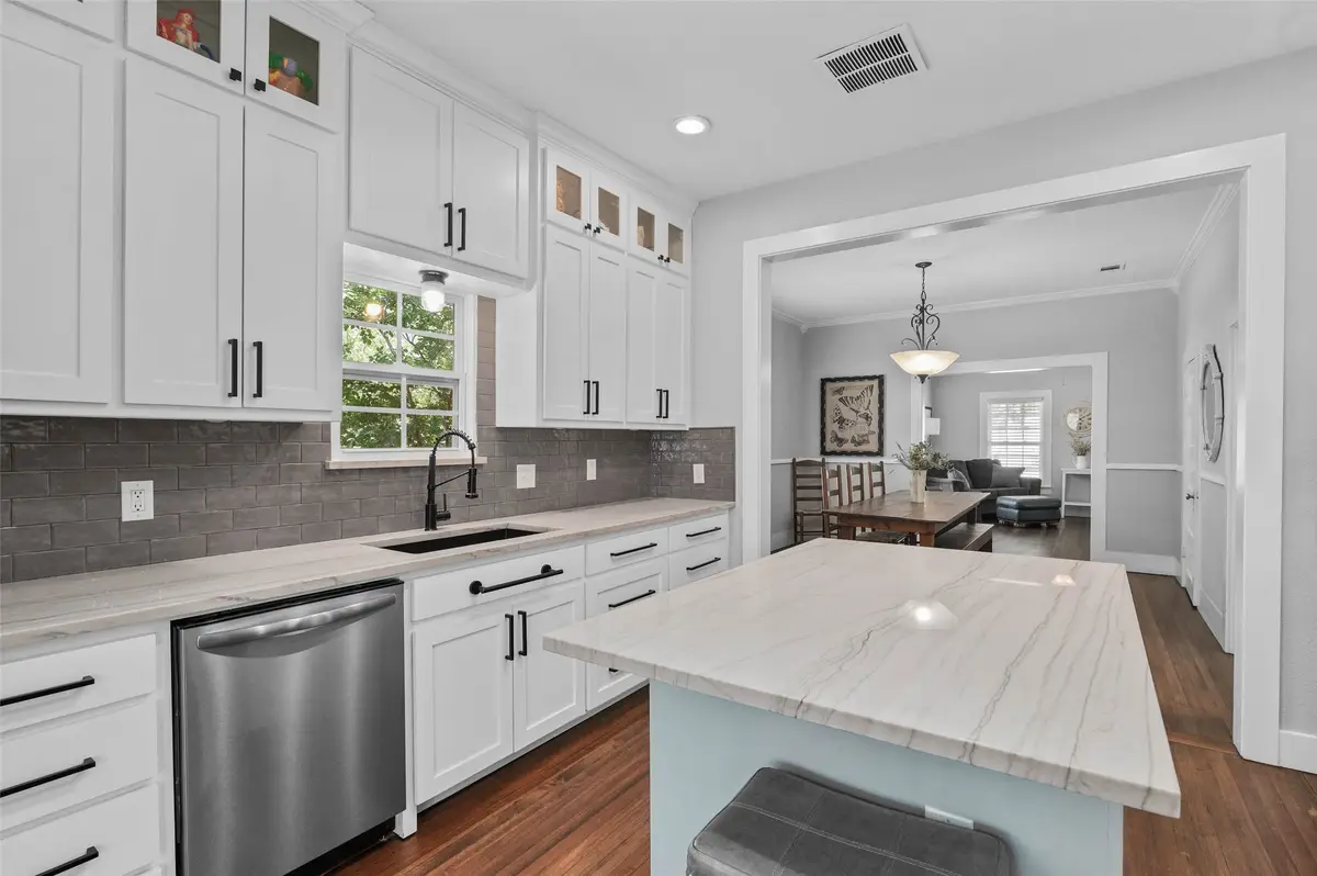 700 Elm Street, Sanger, TX 76266 - #1