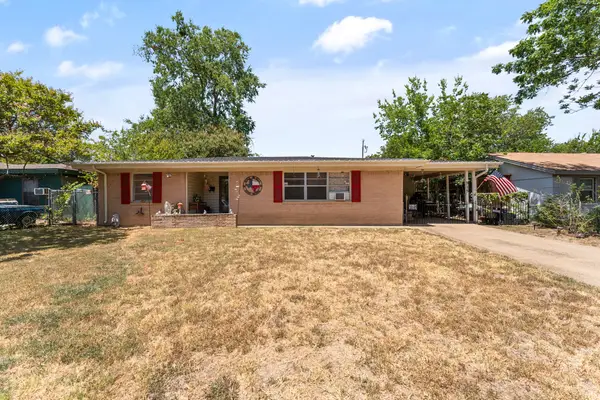 915 Liberty Drive, Irving, TX 75061