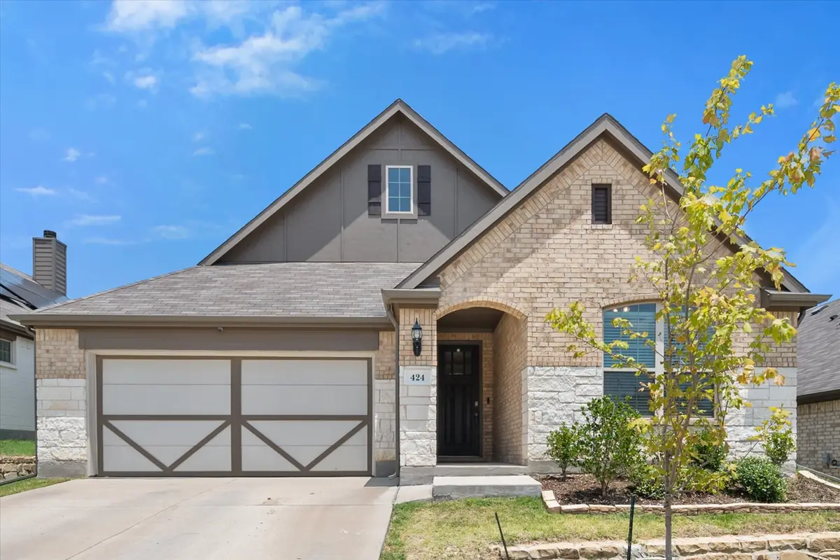 424 Pheasant Hill Lane, Fort Worth, TX 76028 - #1