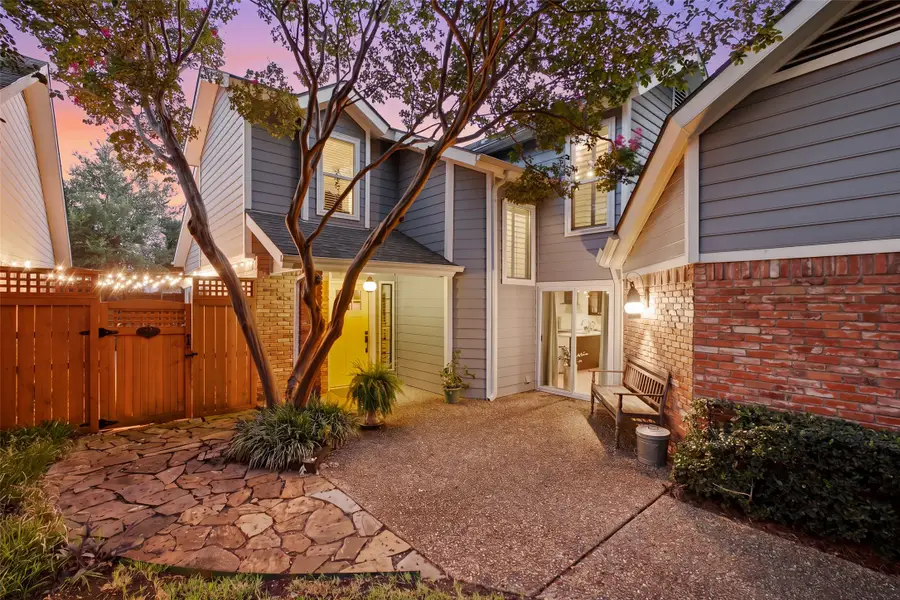 4040 Rive Lane, Addison, TX 75001 - #2