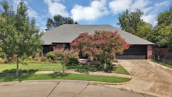 2716 Rochelle Point, Irving, TX 75062