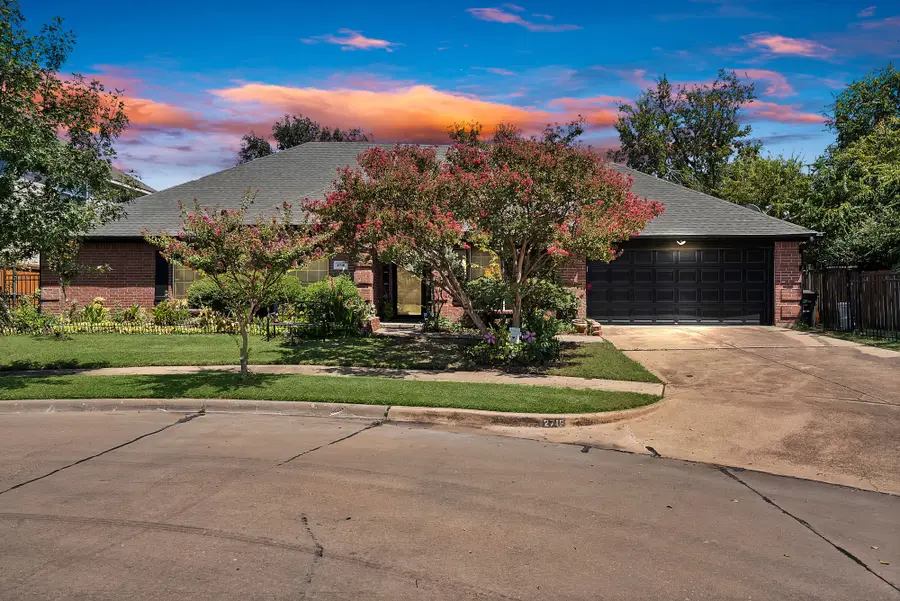 2716 Rochelle Point, Irving, TX 75062 - #2