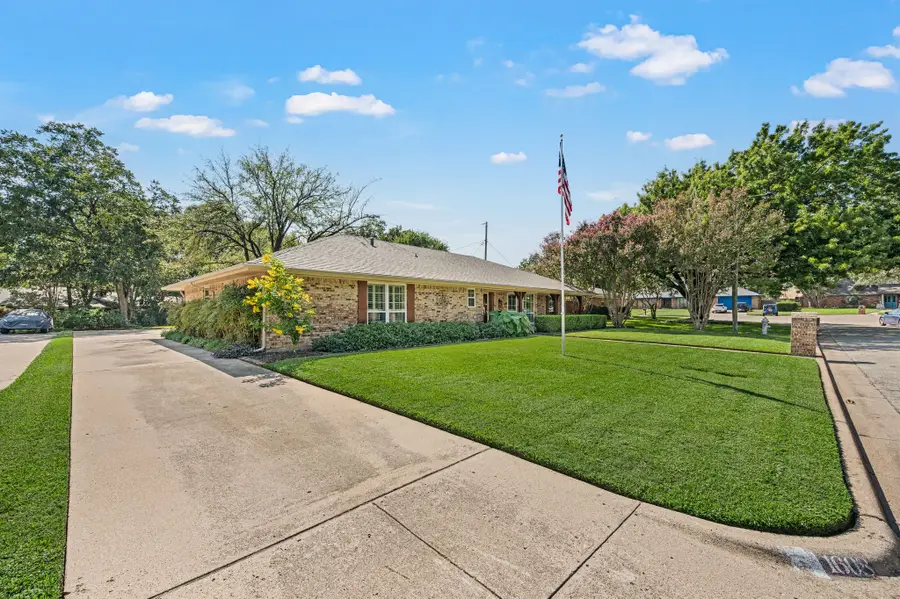 1608 Delta Drive, Arlington, TX 76012 - #3