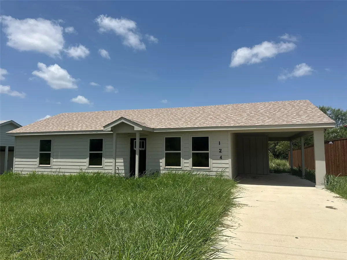124 Bridlewood Lane, Bridgeport, TX 76426 - #1