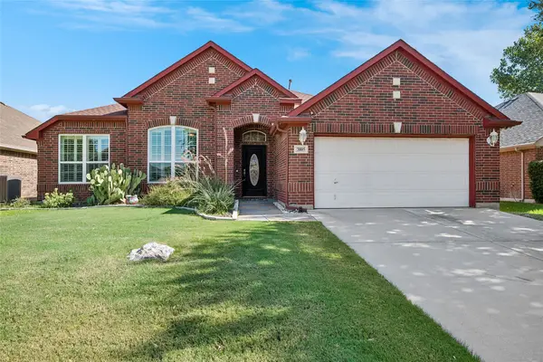 3805 Sevenoaks Drive, Fort Worth, TX 76244