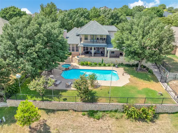 7613 Royal Troon Drive, Fort Worth, TX 76179