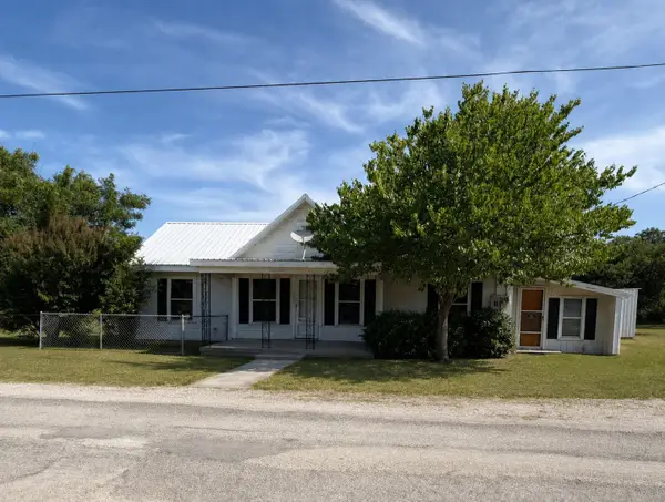 600 W 14th Street, Coleman, TX 76834