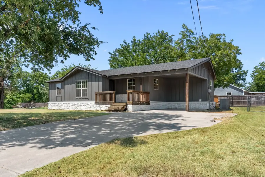 417 N Birch Street, Springtown, TX 76082 - #3