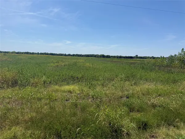 3828 Fm 272, Celeste, TX 75423