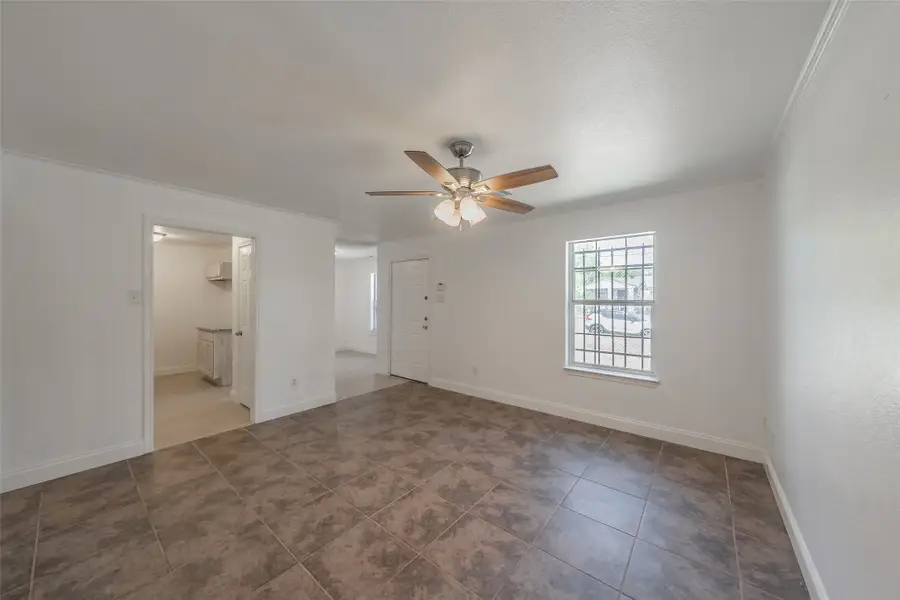 1534 Marfa Avenue, Dallas, TX 75216 - #3