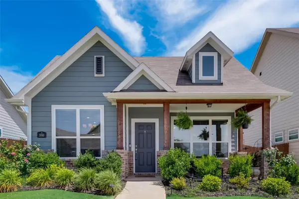 1996 Sunnybrook Drive, Heartland, TX 75126