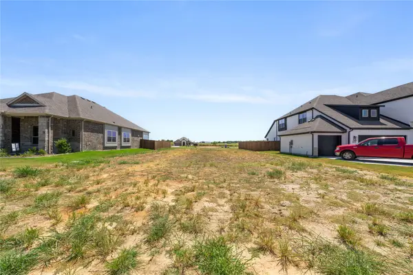 1973 Daybreak Drive, Venus, TX 76009