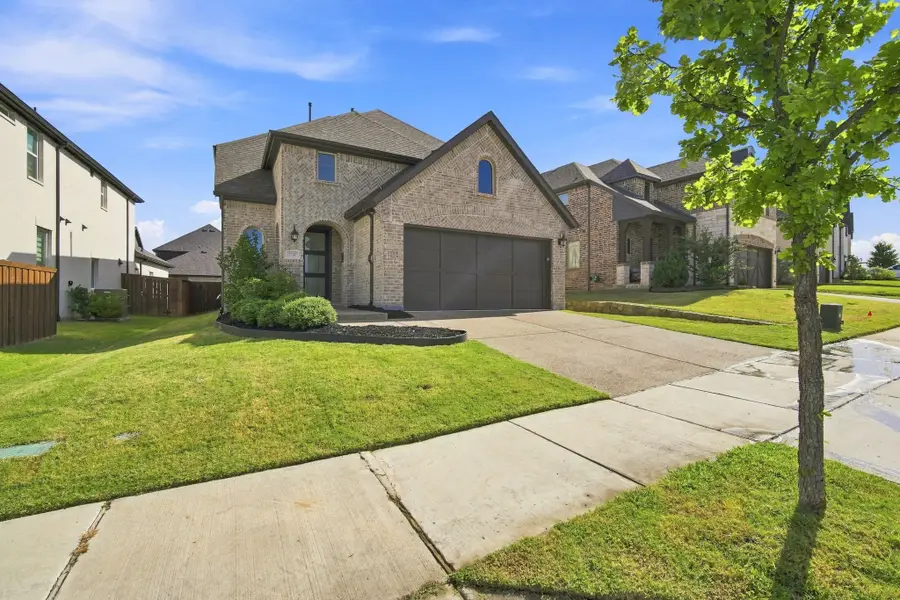 1749 Dartmoor Drive, Carrollton, TX 75010 - #3