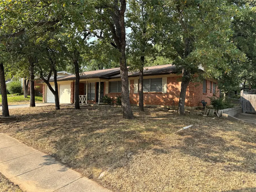 33 Somerset Terrace, Bedford, TX 76022 - #2