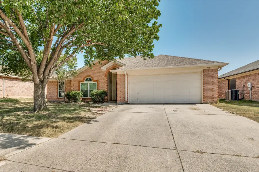 540 Cambridge Drive, Saginaw, TX 76179 - #2