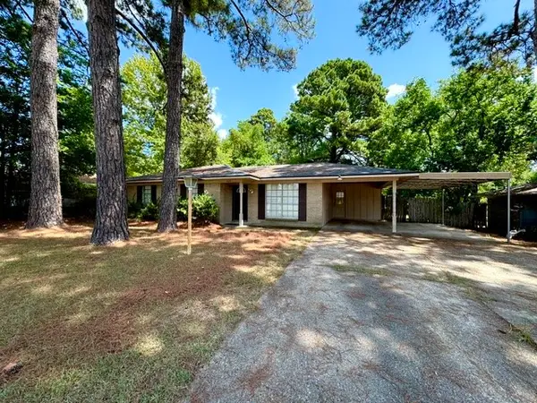 9375 Garfield Drive, Shreveport, LA 71118