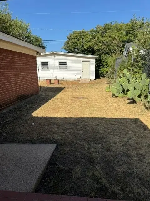 617 Comal Avenue, White Settlement, TX 76108 - #3