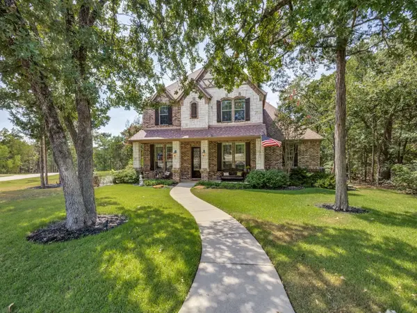 87 Castle Pines Circle, Gordonville, TX 76245