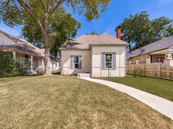 917 W Sears Street, Denison, TX 75020
