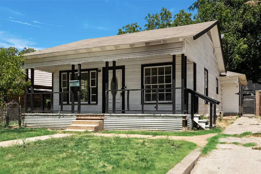 2831 Grafton Avenue, Dallas, TX 75211 - #2