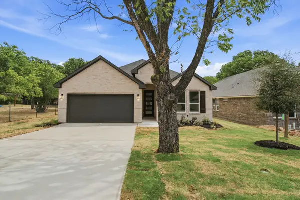 205 Bullard Street, Weatherford, TX 76086