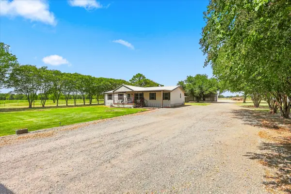 366 Vz County Road 3919, Wills Point, TX 75169