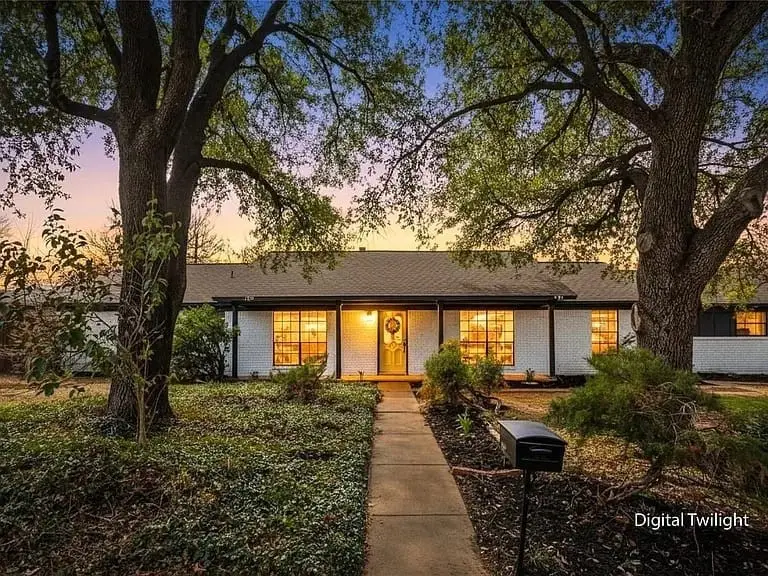 1708 Park Ridge Terrace, Arlington, TX 76012 - #3