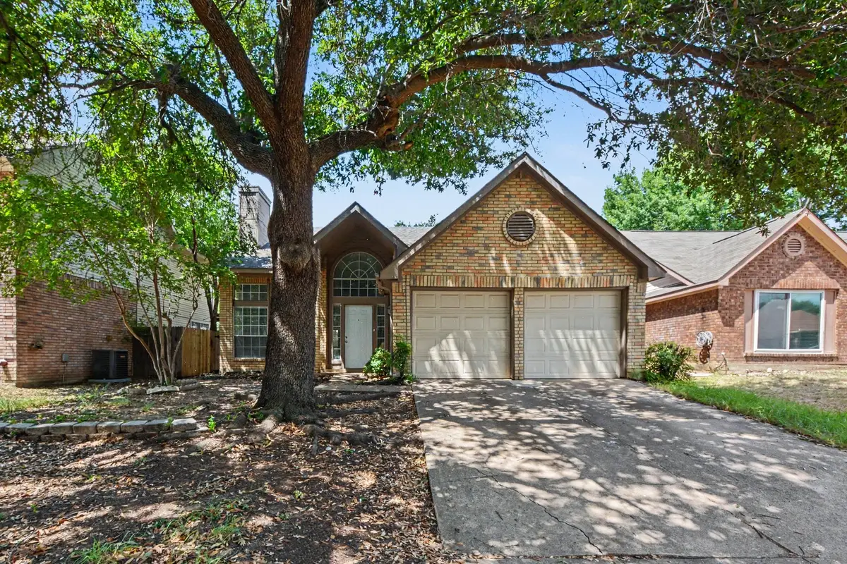 4721 Waterway Drive N, Fort Worth, TX 76137 - #1