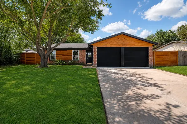 118 Lorie Street, Alvarado, TX 76009
