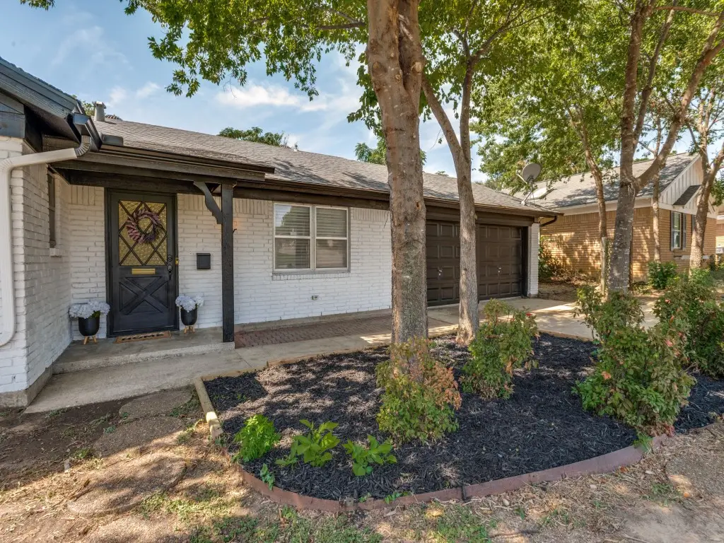 1909 Marlene Drive, Euless, TX 76040 - #1