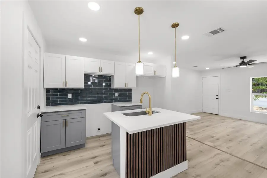 5101 Miller Avenue, Fort Worth, TX 76119 - #2