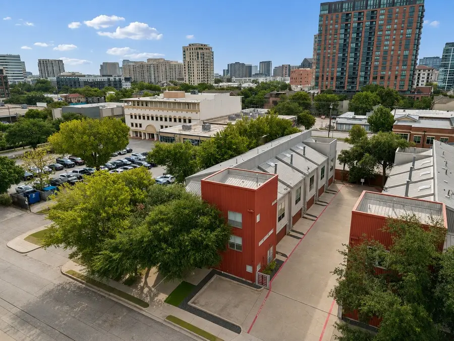 2714 Shelby Avenue, Dallas, TX 75219 - #2