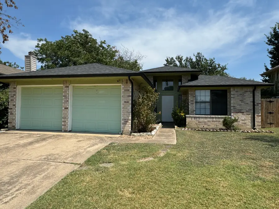 6511 Devine Drive, Arlington, TX 76001 - #3