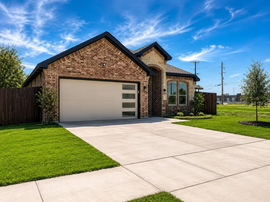 5408 David Strickland Road, Fort Worth, TX 76119 - #2