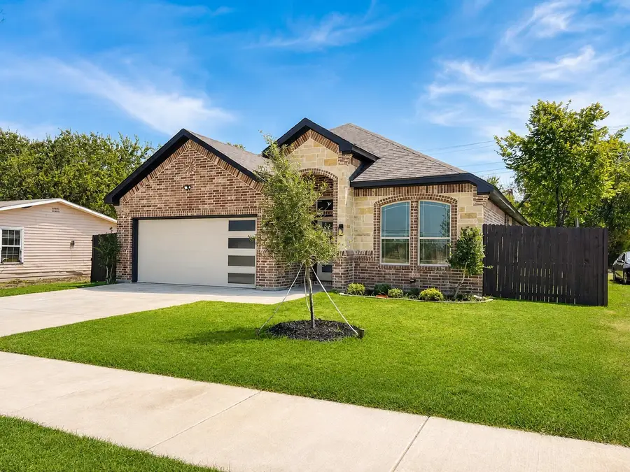 5408 David Strickland Road, Fort Worth, TX 76119 - #3