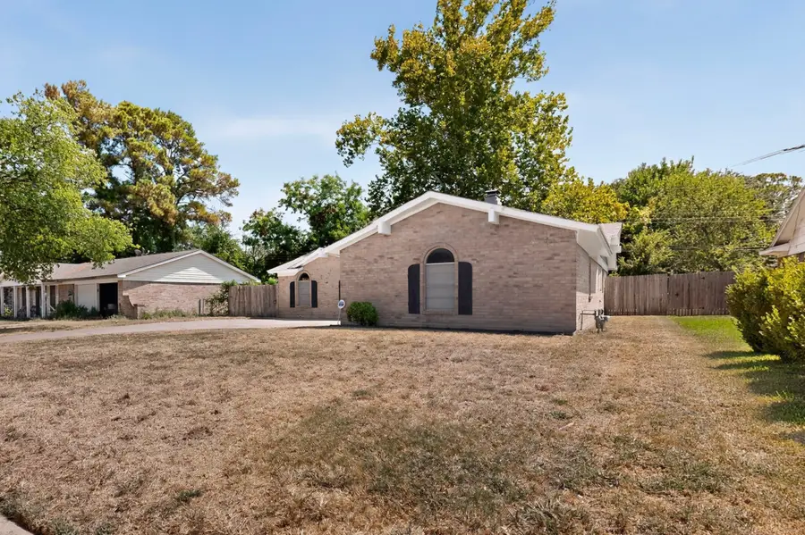 7448 Van Natta Lane, Fort Worth, TX 76112 - #3