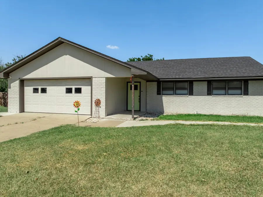 141 Swan, Waco, TX 76708 - #2