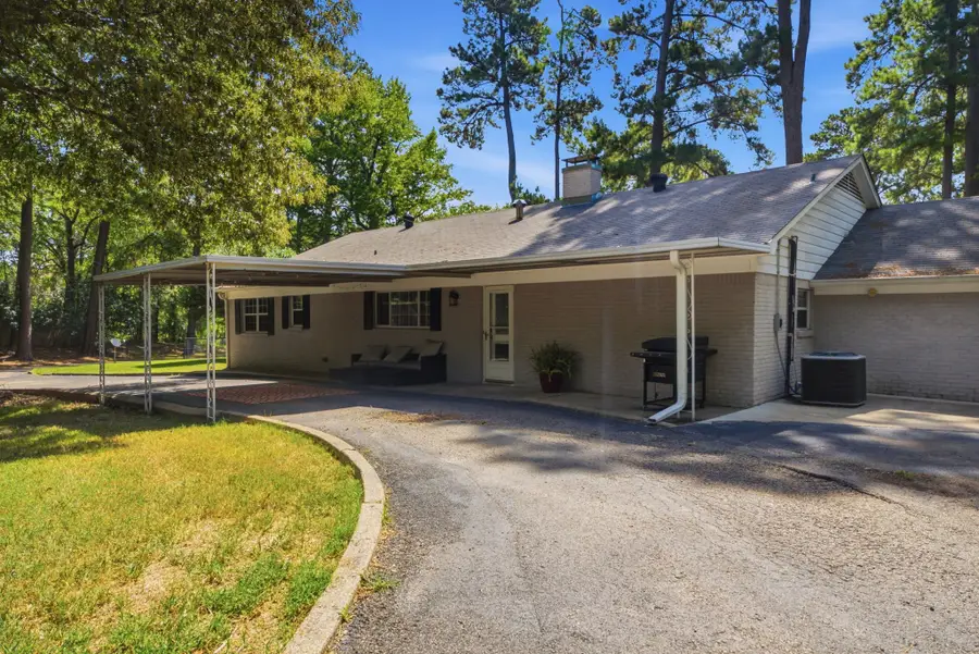 1316 Pine Hill Drive, Jefferson, TX 75657 - #3