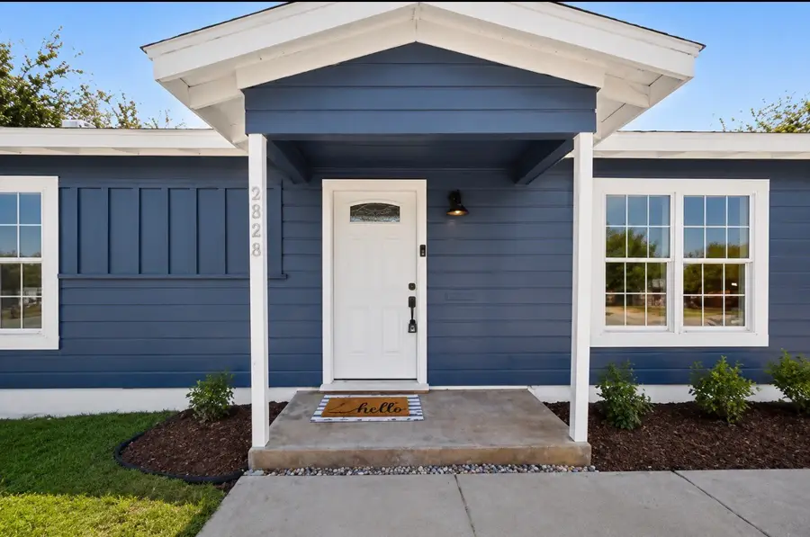 5586 Pinson Street, Fort Worth, TX 76119 - #3