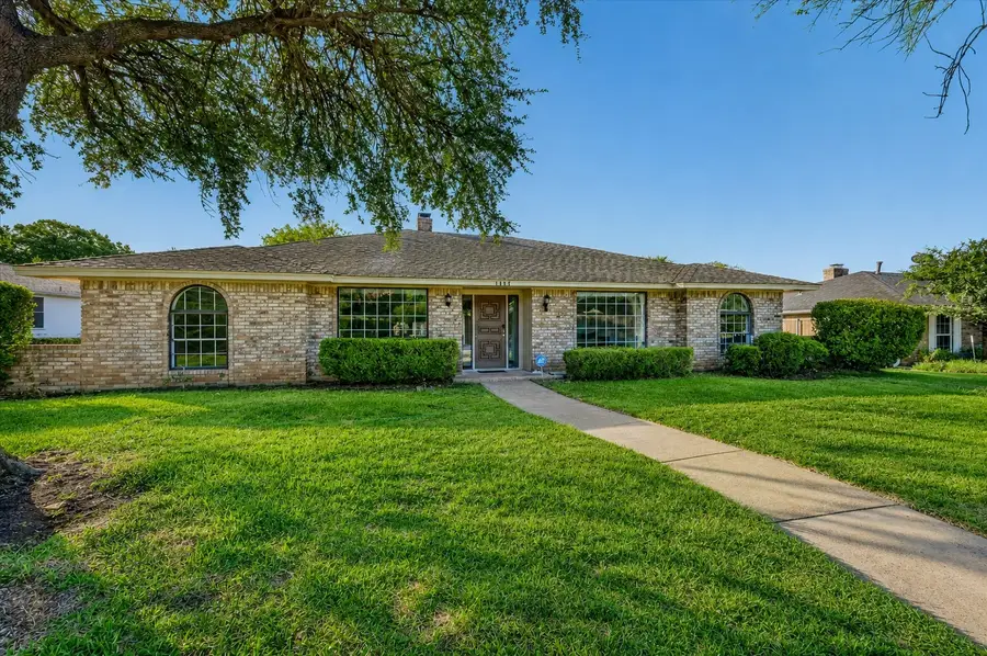 1004 Rosewood Drive, Desoto, TX 75115 - #2