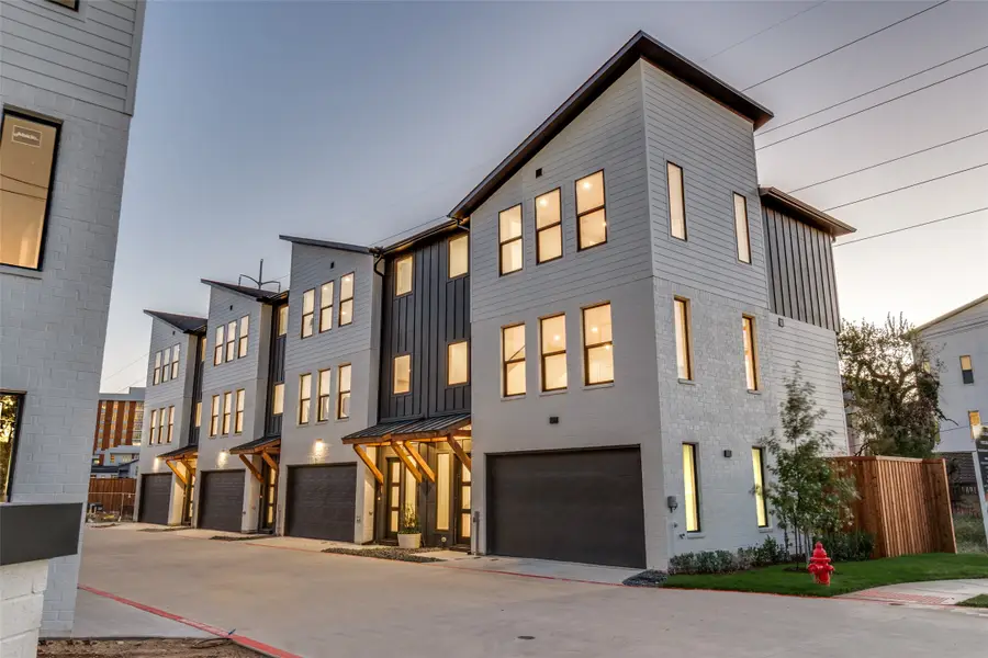 3940 Spring Valley Road #2, Farmers Branch, TX 75001 - #2