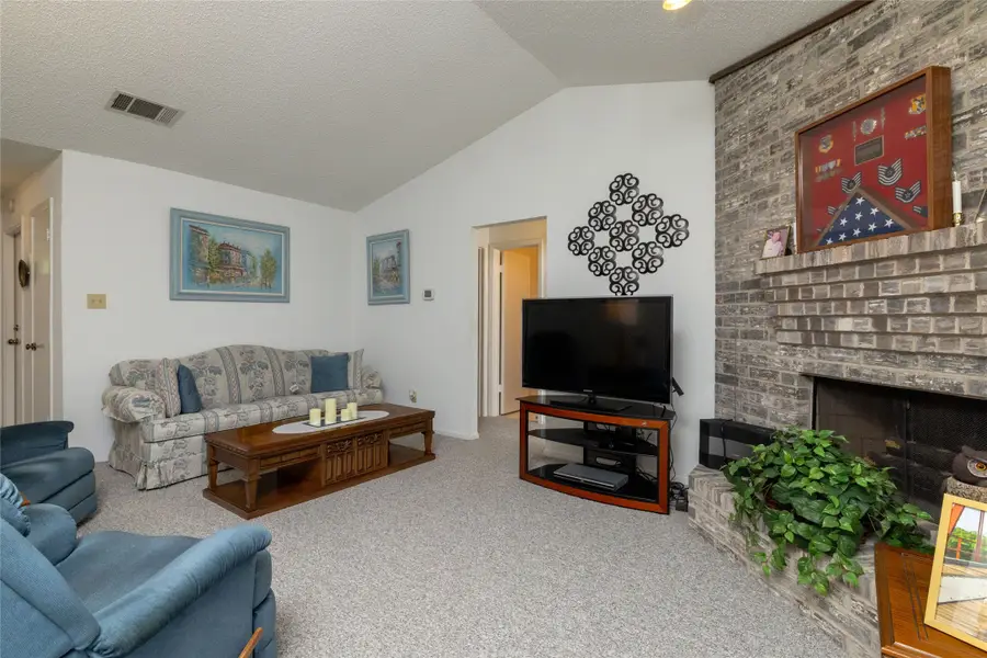 1309 Mercedes Street, Benbrook, TX 76126 - #2