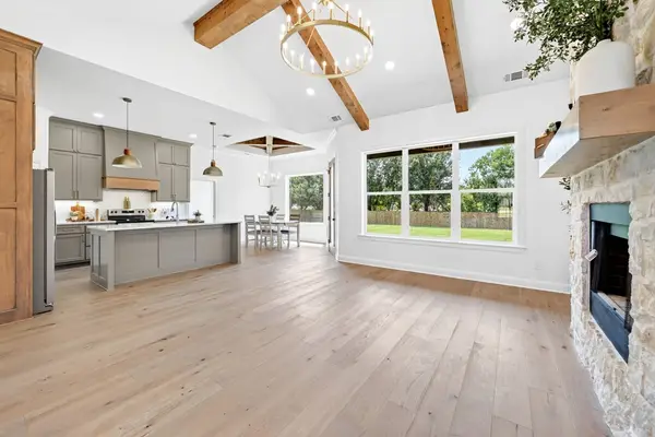 302 Grace Lane, Athens, TX 75751